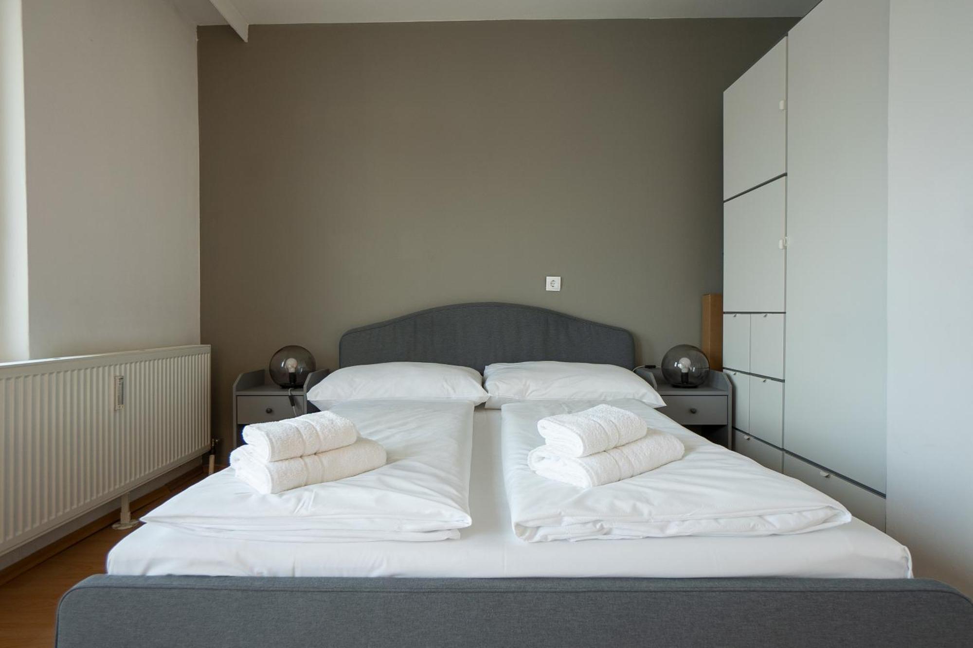 Apartment With A Private Terrace Located Right Near Belvedere Castle, 15 Minutes Away From Stephansdom فيينا المظهر الخارجي الصورة