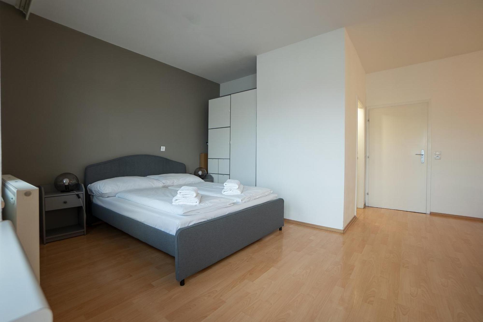 Apartment With A Private Terrace Located Right Near Belvedere Castle, 15 Minutes Away From Stephansdom فيينا المظهر الخارجي الصورة