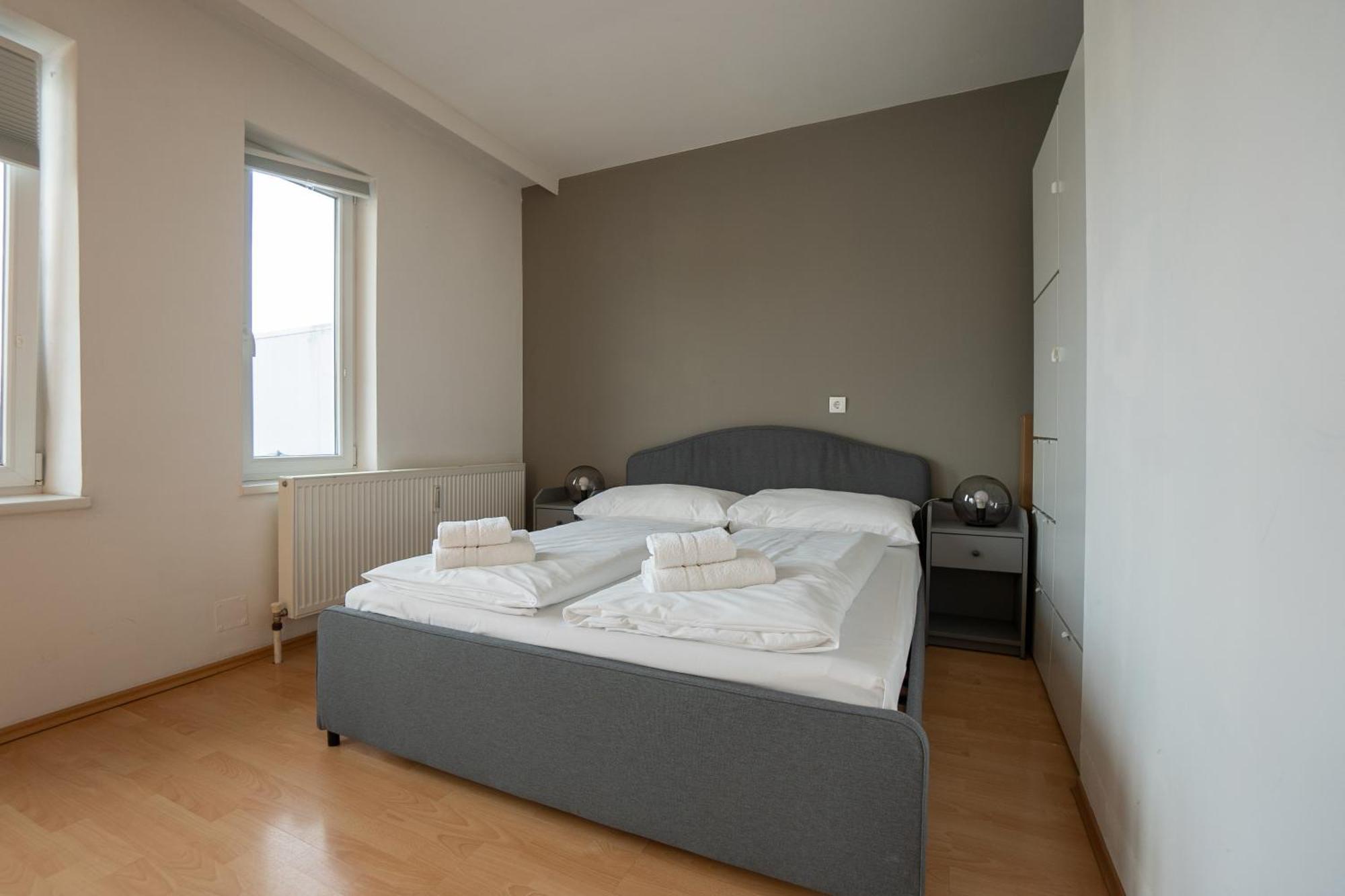Apartment With A Private Terrace Located Right Near Belvedere Castle, 15 Minutes Away From Stephansdom فيينا المظهر الخارجي الصورة